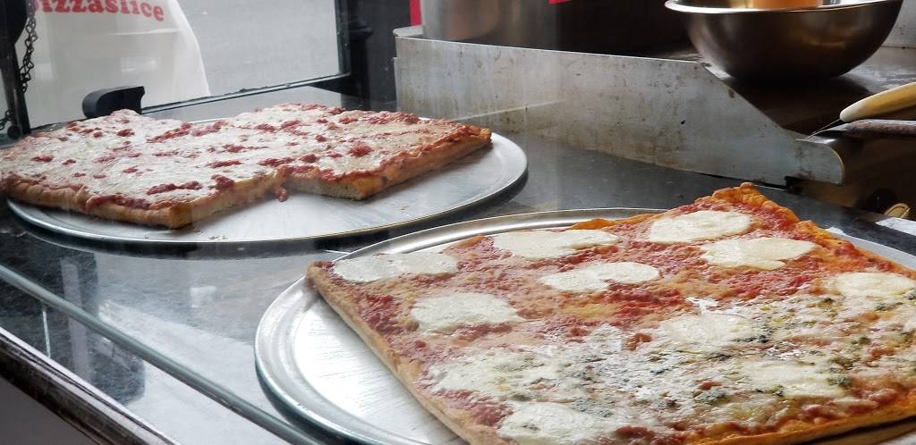 Mr Pizza Slice | restaurant | 10 Monmouth St, Red Bank, NJ 07701, USA | 7327479165 OR +1 732-747-9165