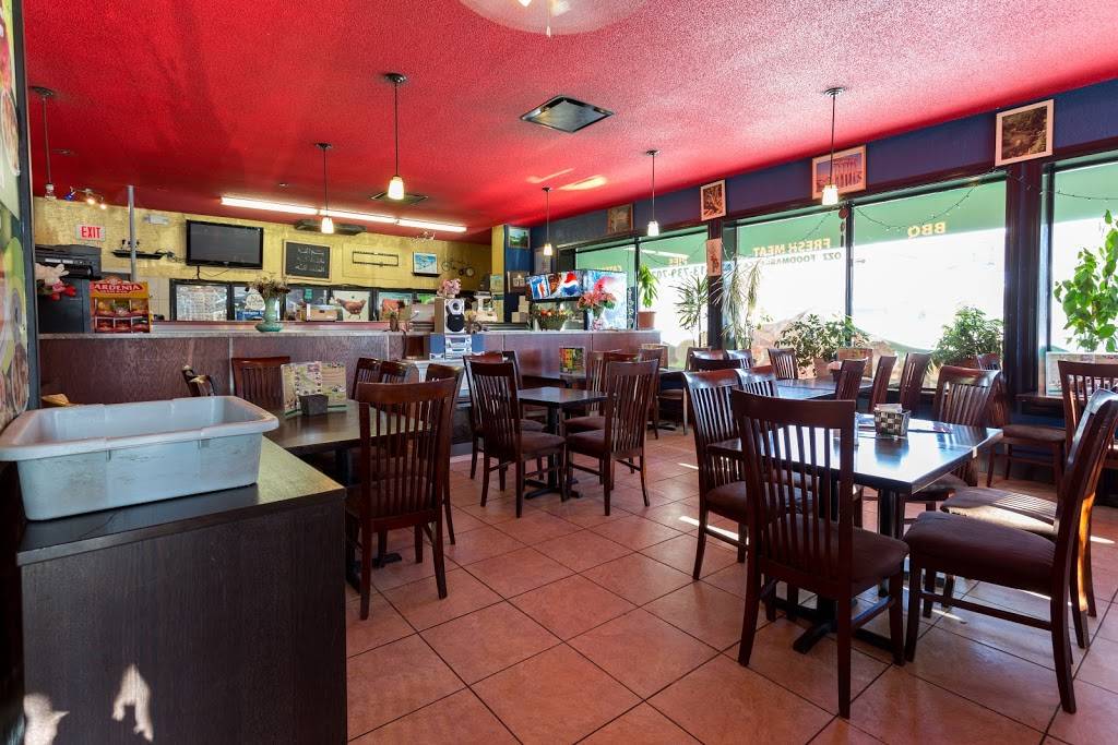 Ozzy Food Market | restaurant | 3867 Albion Rd, Gloucester, ON K1T 1B2, Canada | 6137397020 OR +1 613-739-7020