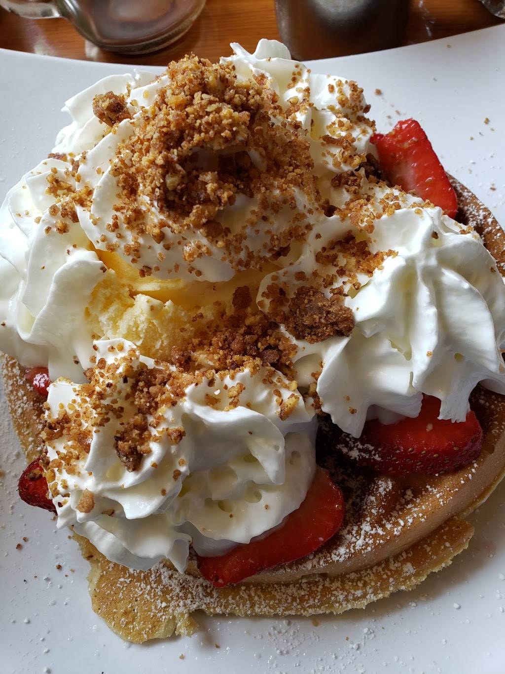 Lucys Diner | restaurant | 16157 San Bernardino Ave, Fontana, CA 92335, USA | 9098226669 OR +1 909-822-6669