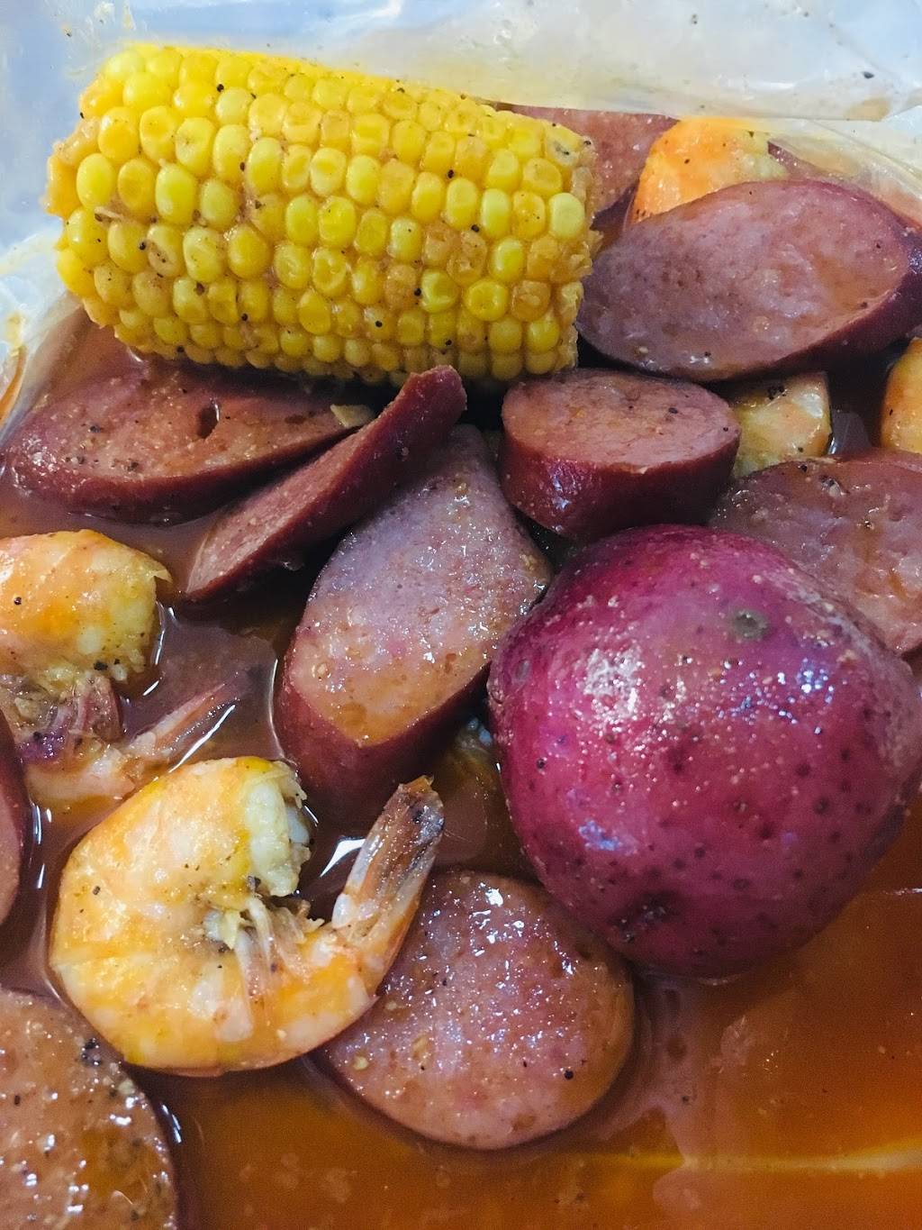 Red Crab Seafood Restaurant | restaurant | 120 Hanes Square Shop Cir, Winston-Salem, NC 27103, USA | 3368936310 OR +1 336-893-6310