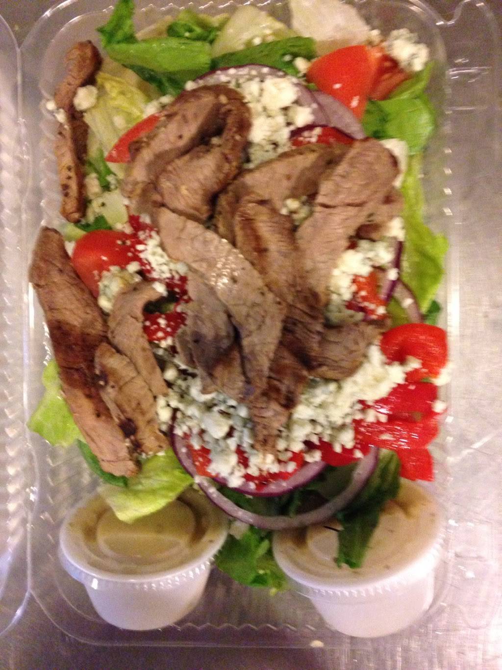 McDermotts Midtown Deli | restaurant | 10412 US-11, Adams, NY 13605, USA | 3152323333 OR +1 315-232-3333