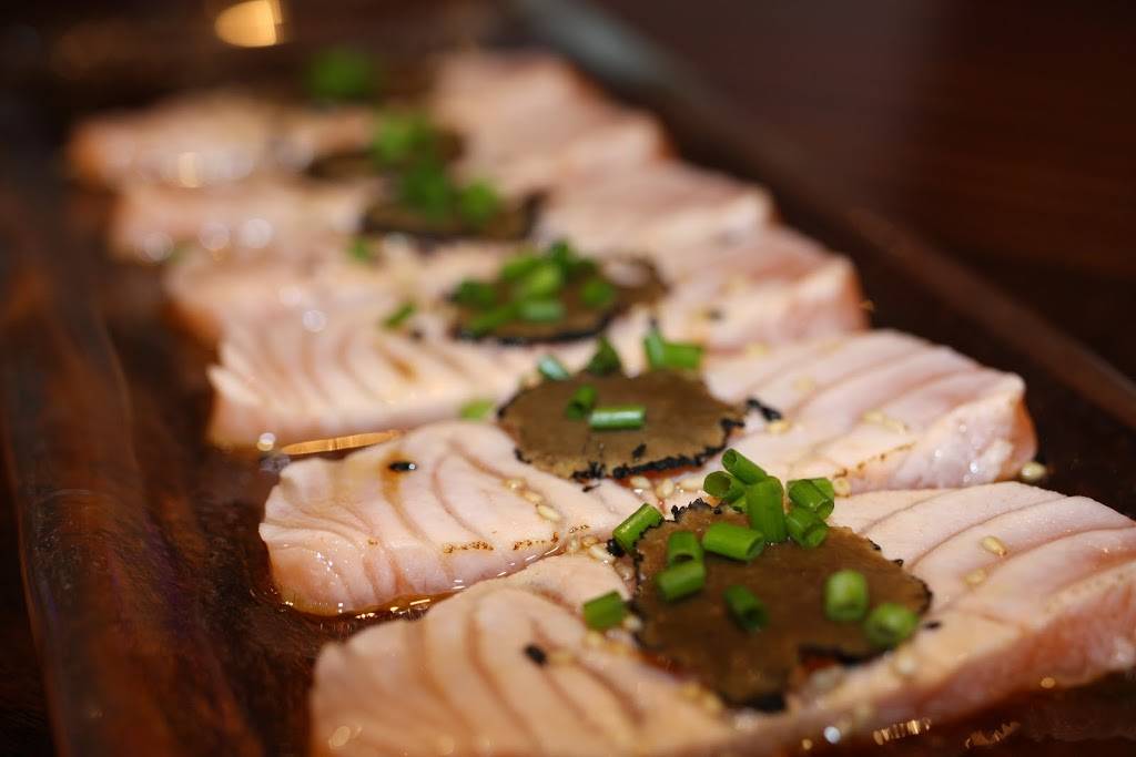 Bloofin | restaurant | 6615 Grand Pkwy, Spring, TX 77389, USA | 2816512573 OR +1 281-651-2573