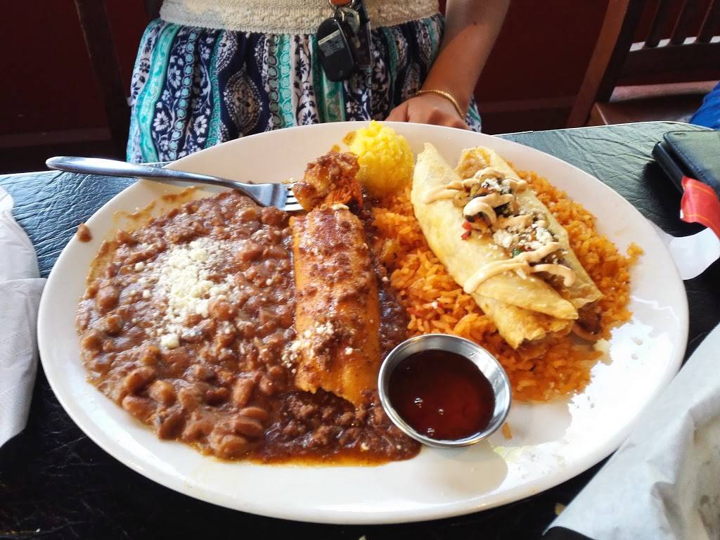 Chevys Fresh Mex | restaurant | 7401 Laguna Blvd Ste 100, Elk Grove, CA 95758, USA | 9166913400 OR +1 916-691-3400