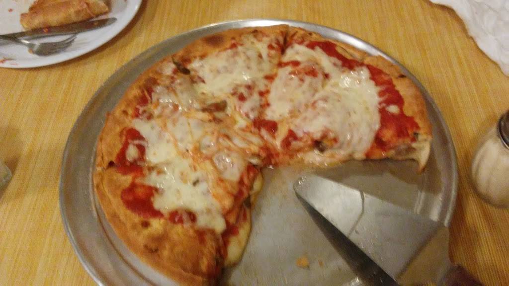 La Roma Pizza | restaurant | 207 S Main St, Abingdon, IL 61410, USA | 3094622696 OR +1 309-462-2696