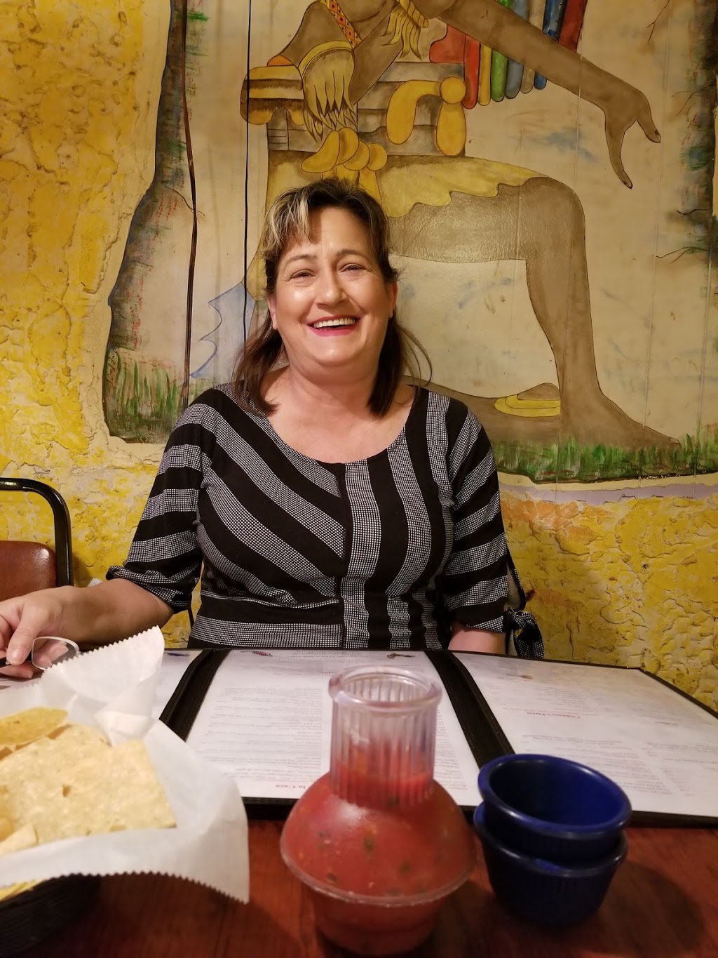 El Palenque Mexican Restaurant | restaurant | 322 E Canal St, Yazoo City, MS 39194, USA | 6627518888 OR +1 662-751-8888