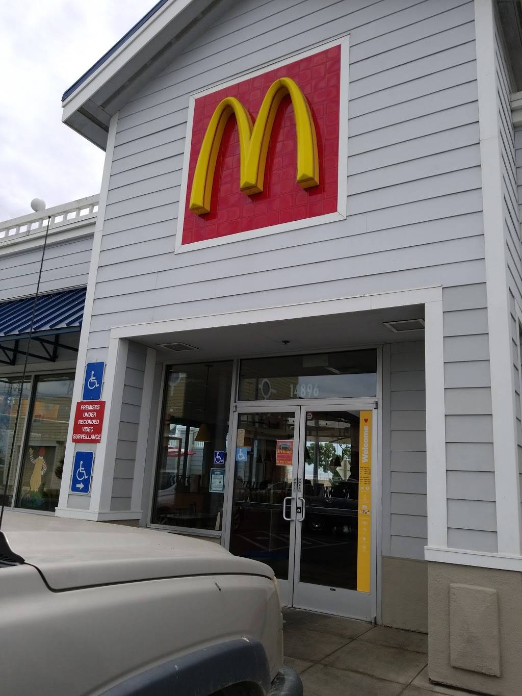 McDonalds | cafe | 14896 CA-4, Discovery Bay, CA 94514, USA | 9255134025 OR +1 925-513-4025