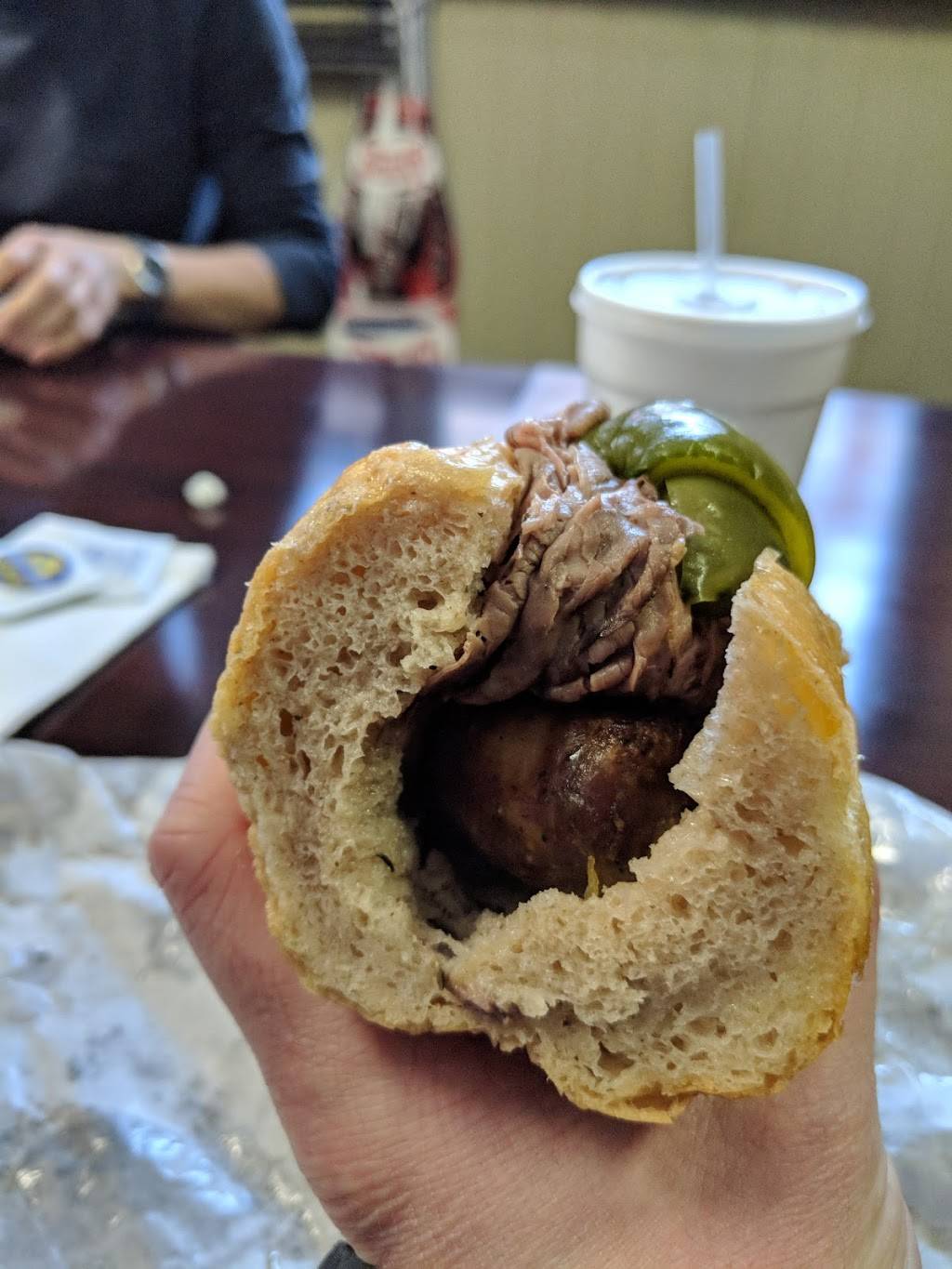 Mr. Beef On Orleans | restaurant | 666 N Orleans St, Chicago, IL 60654, USA | 3123378500 OR +1 312-337-8500