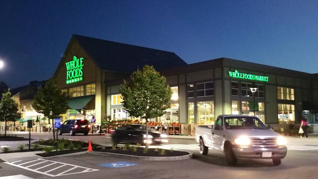 MarketStreet Lynnfield | shopping mall | 600 Market St, Lynnfield, MA 01940, USA | 7814845400 OR +1 781-484-5400