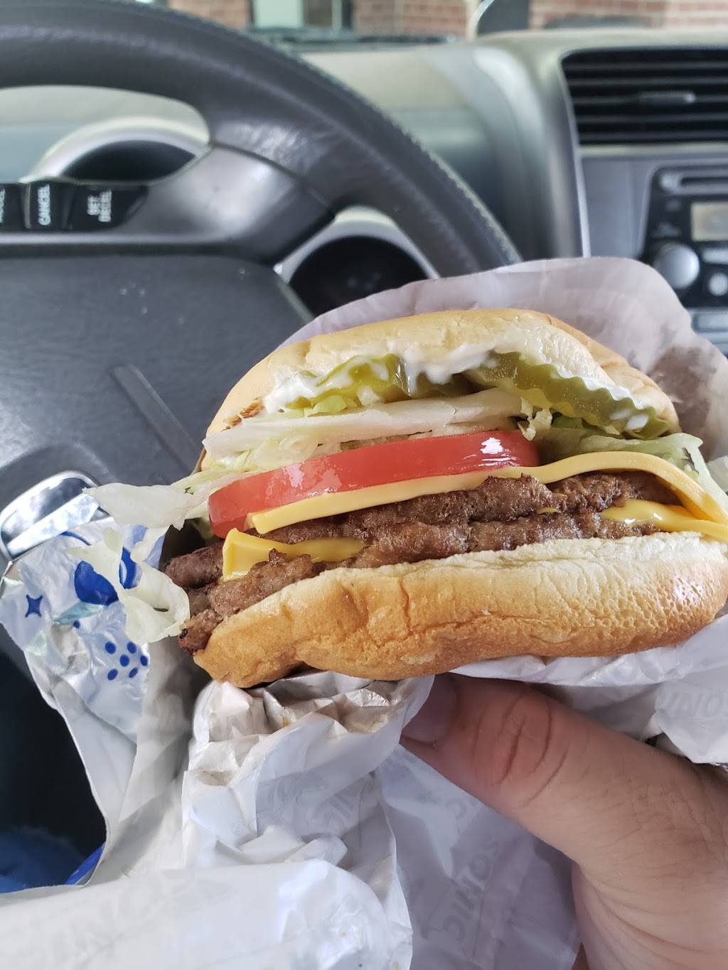 Sonic Drive-In | restaurant | 642 W Oak St, Amite City, LA 70422, USA | 9857489863 OR +1 985-748-9863