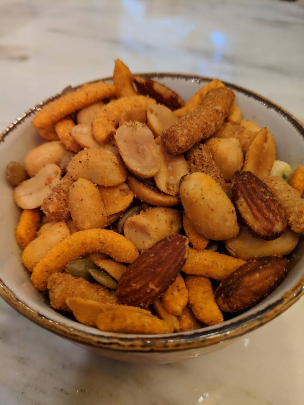 Strong Water Tavern | restaurant | 6601 Adventure Way, Orlando, FL 32819, USA | 4075035447 OR +1 407-503-5447