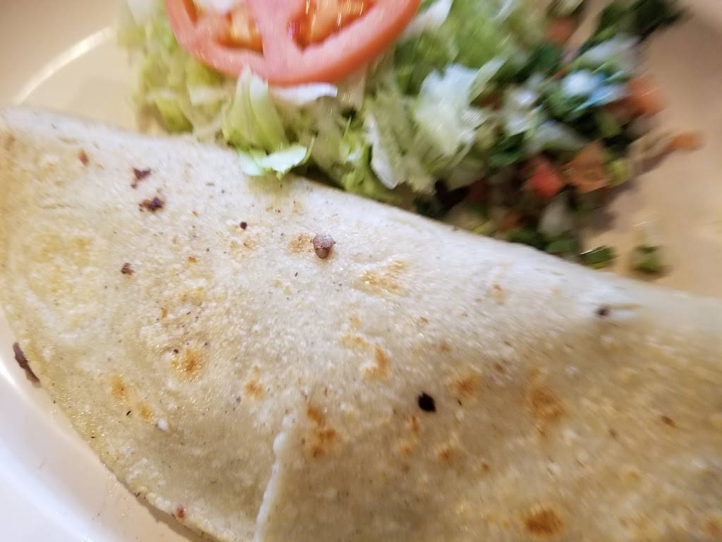 La Piri Tacos Taqueria | restaurant | 6102 W Diversey Ave, Chicago, IL 60639, USA | 7738875814 OR +1 773-887-5814