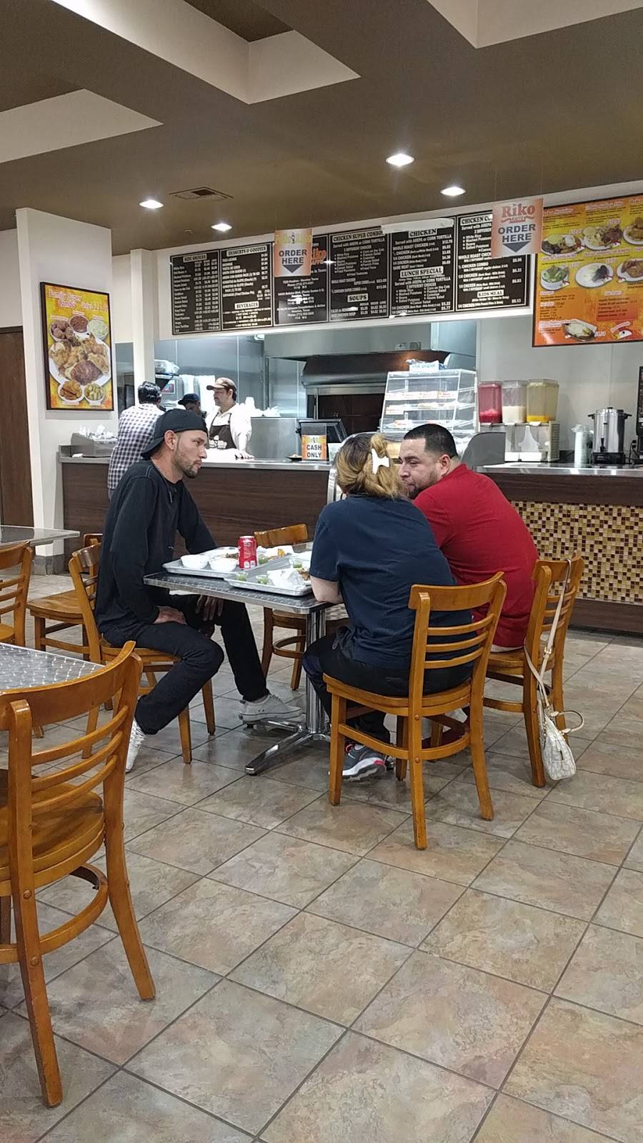 Pollo Riko | restaurant | 4400 North Fwy, Houston, TX 77022, USA | 7136922822 OR +1 713-692-2822