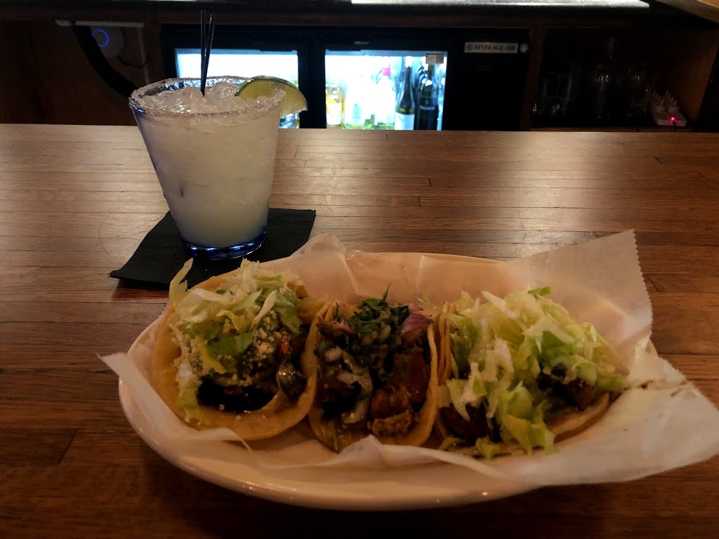 Olé | restaurant | 11 Springfield St, Cambridge, MA 02139, USA | 6174924495 OR +1 617-492-4495