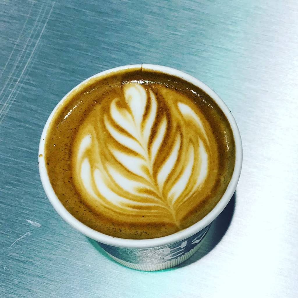 The Electric Brew | restaurant | 118 E Washington St, Goshen, IN 46528, USA | 5745335990 OR +1 574-533-5990