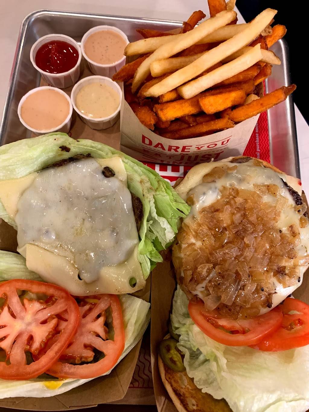 Hat Creek Burger Co. | restaurant | 2311 N Central Expy, Richardson, TX 75080, USA | 4697290771 OR +1 469-729-0771