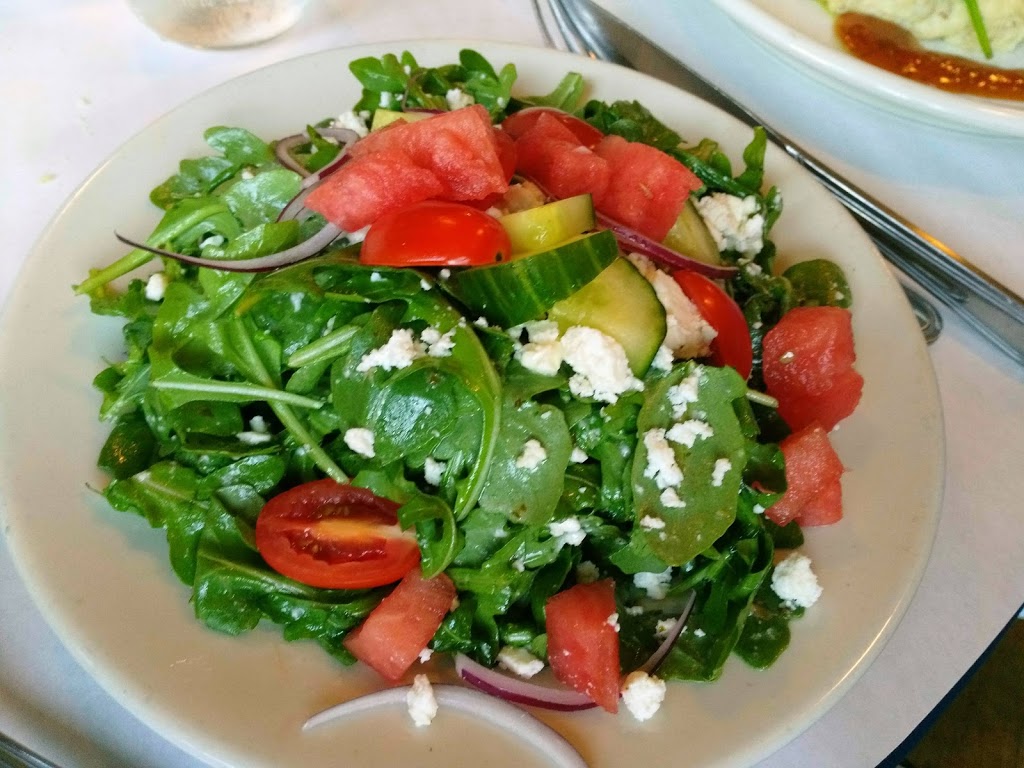 Lolas | restaurant | 15 Island Inn Rd, Oak Bluffs, MA 02557, USA | 5086936093 OR +1 508-693-6093