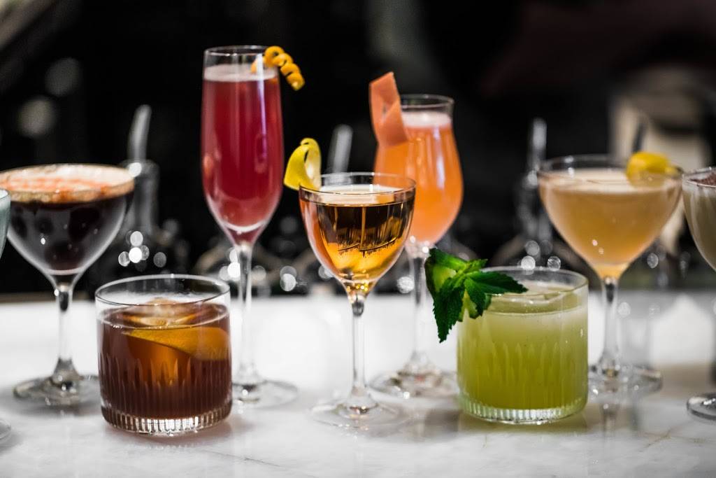 Booth One | restaurant | 1301 N State Pkwy, Chicago, IL 60610, USA | 3126490535 OR +1 312-649-0535