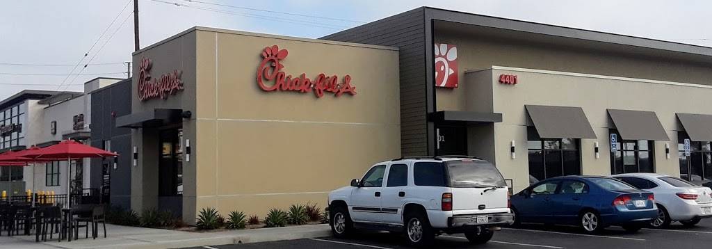 Chick-fil-A | restaurant | 4401 Pacific Coast Hwy, Long Beach, CA 90804, USA | 5624947310 OR +1 562-494-7310
