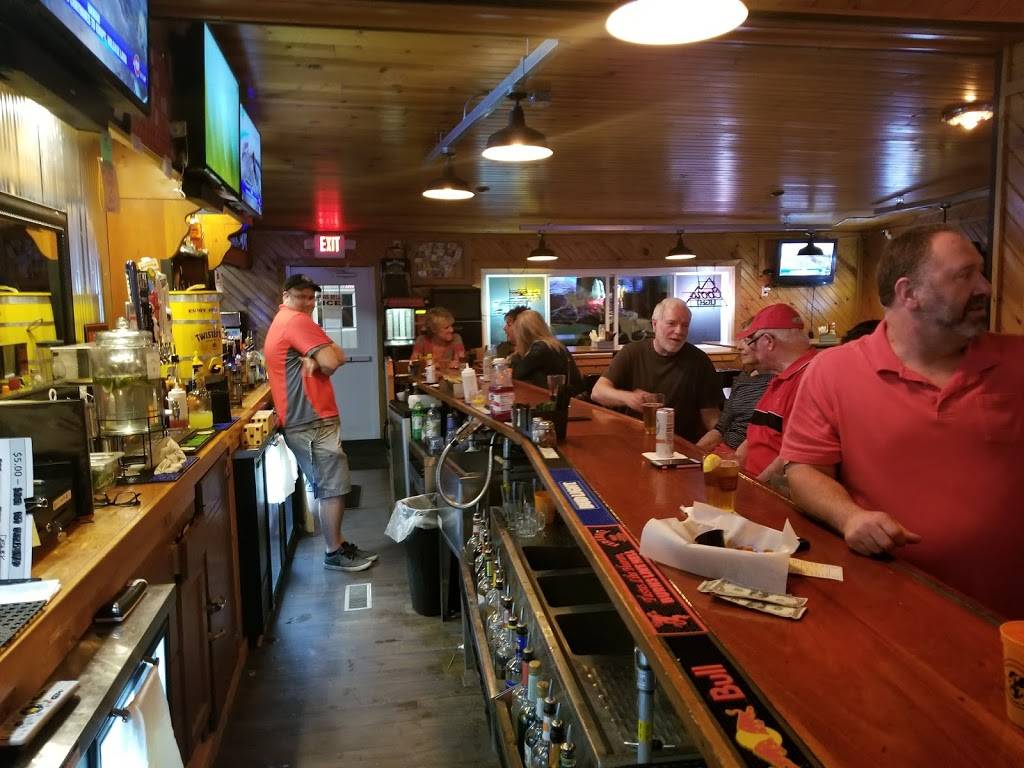 Redstones North End Tavern | restaurant | S593B Lavalle Rd, La Valle, WI 53941, USA | 6089857888 OR +1 608-985-7888