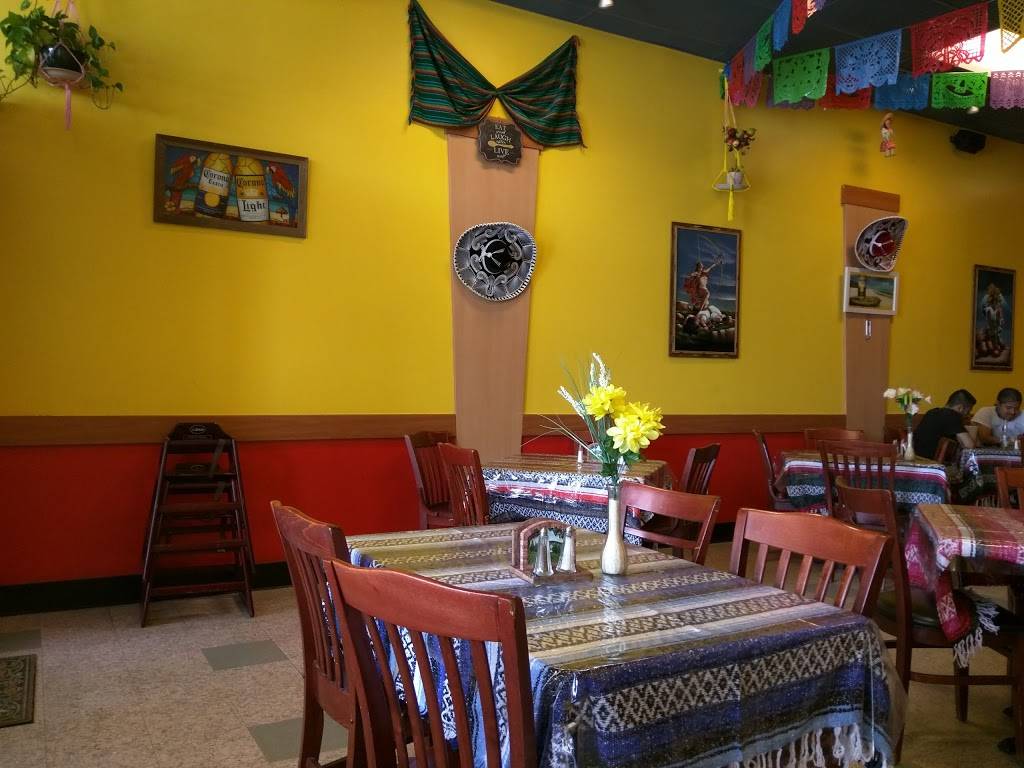 Los portales | restaurant | 250 Dove Run Centre Dr, Middletown, DE 19709, USA | 3023781411 OR +1 302-378-1411