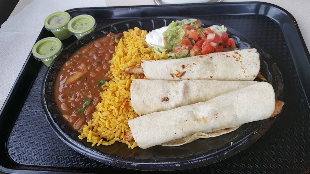 Chicken Fiesta | restaurant | 2311 W Broad St, Richmond, VA 23220, USA | 8043553136 OR +1 804-355-3136