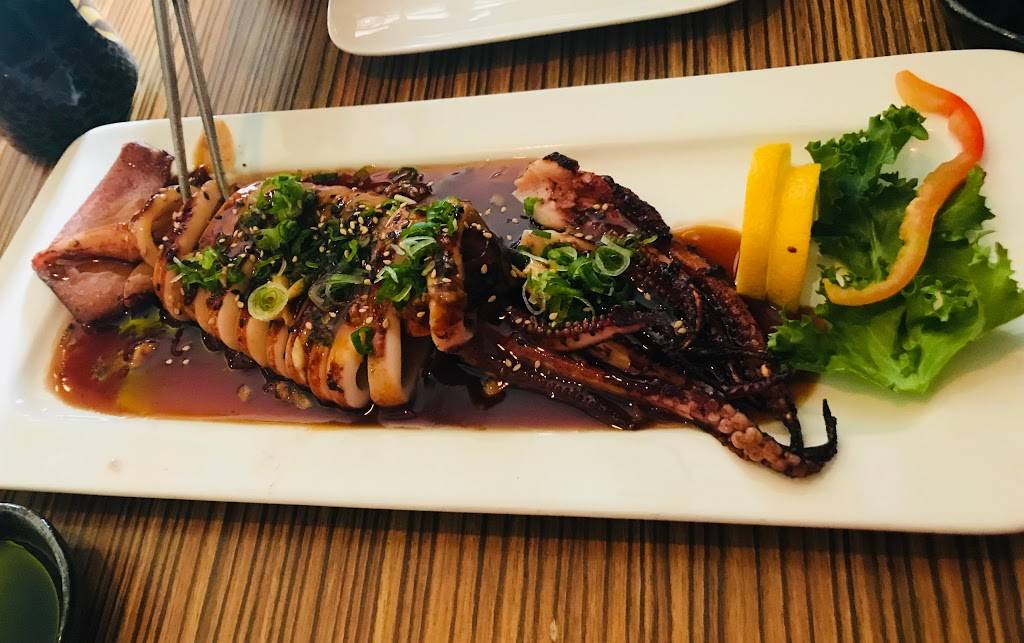 Waza sushi and ramen | restaurant | 485 Myrtle Ave, Brooklyn, NY 11205, USA | 7183999292 OR +1 718-399-9292