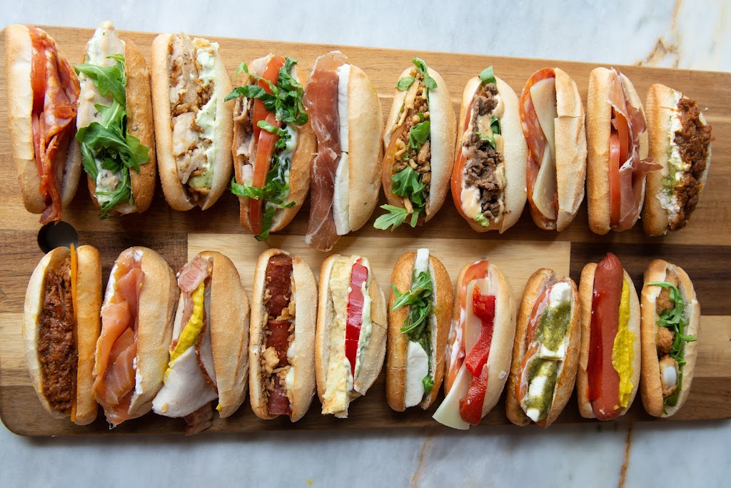 100 Montaditos International Mall | restaurant | 1455 NW 107th Ave Suite 454B, Miami, FL 33172, USA | 7862387832 OR +1 786-238-7832