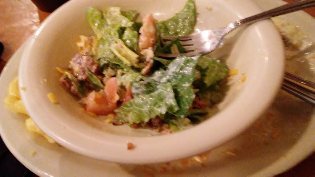 Lubys | restaurant | 8511 Tesoro Dr, San Antonio, TX 78217, USA | 2109303227 OR +1 210-930-3227