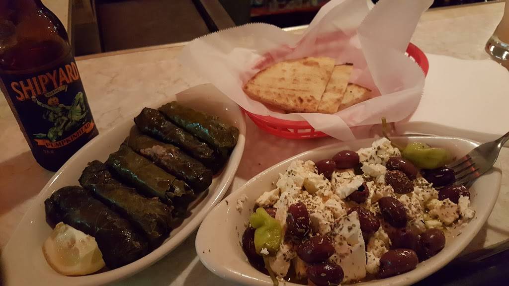 Paris Grill | restaurant | 1515 Kennedy Blvd, Aliquippa, PA 15001, USA | 7243757621 OR +1 724-375-7621