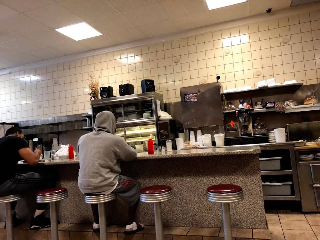 Rolandos Diner | restaurant | 140 Court St, Binghamton, NY 13901, USA | 6077239058 OR +1 607-723-9058