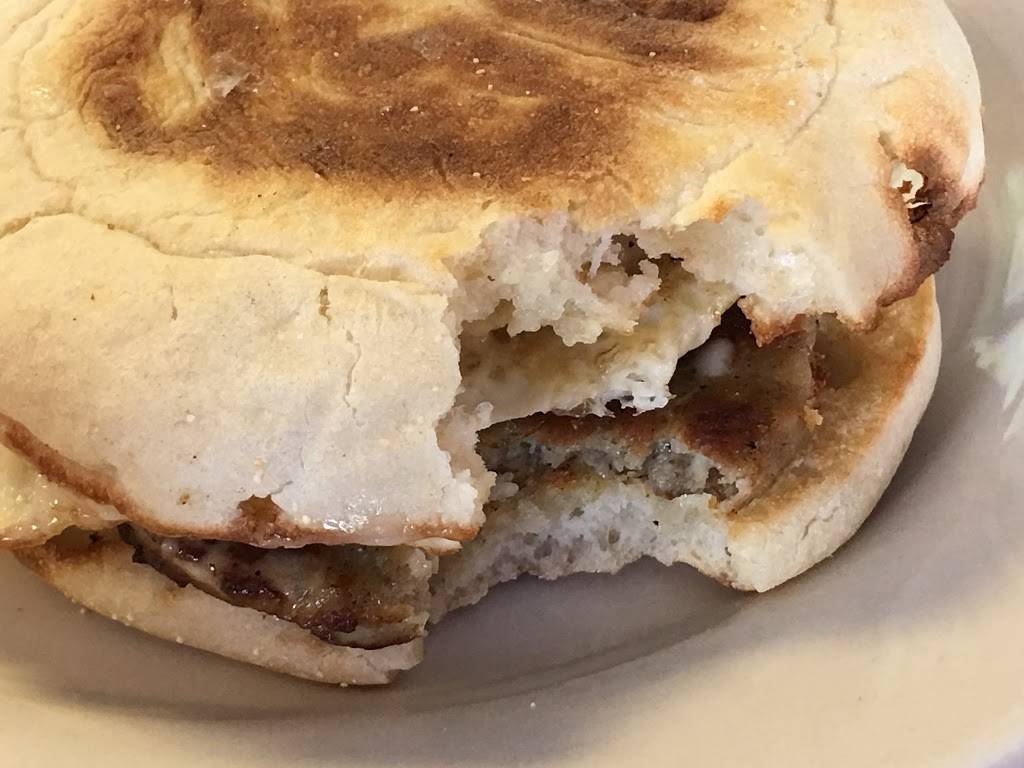 Deli On the Square | restaurant | 756 E Black Horse Pike, Pleasantville, NJ 08232, USA | 6096467296 OR +1 609-646-7296