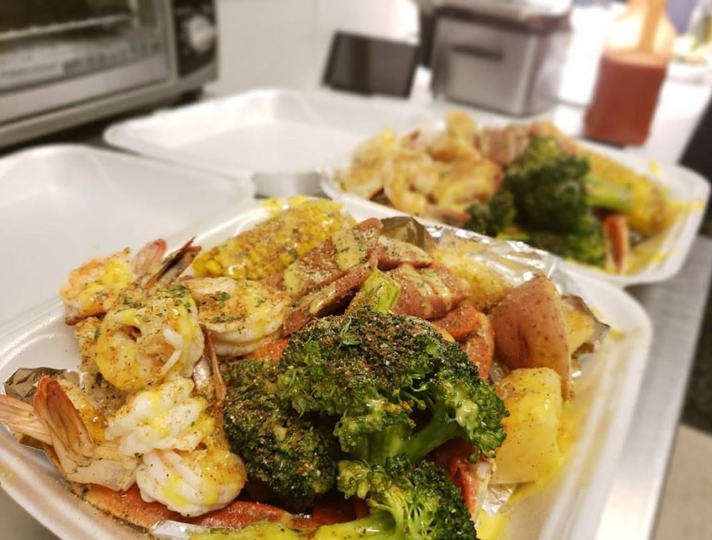 OLDE SAVANNAH SEAFOOD CO | restaurant | 6175 Old National Hwy #460, Atlanta, GA 30349, USA | 6788345811 OR +1 678-834-5811