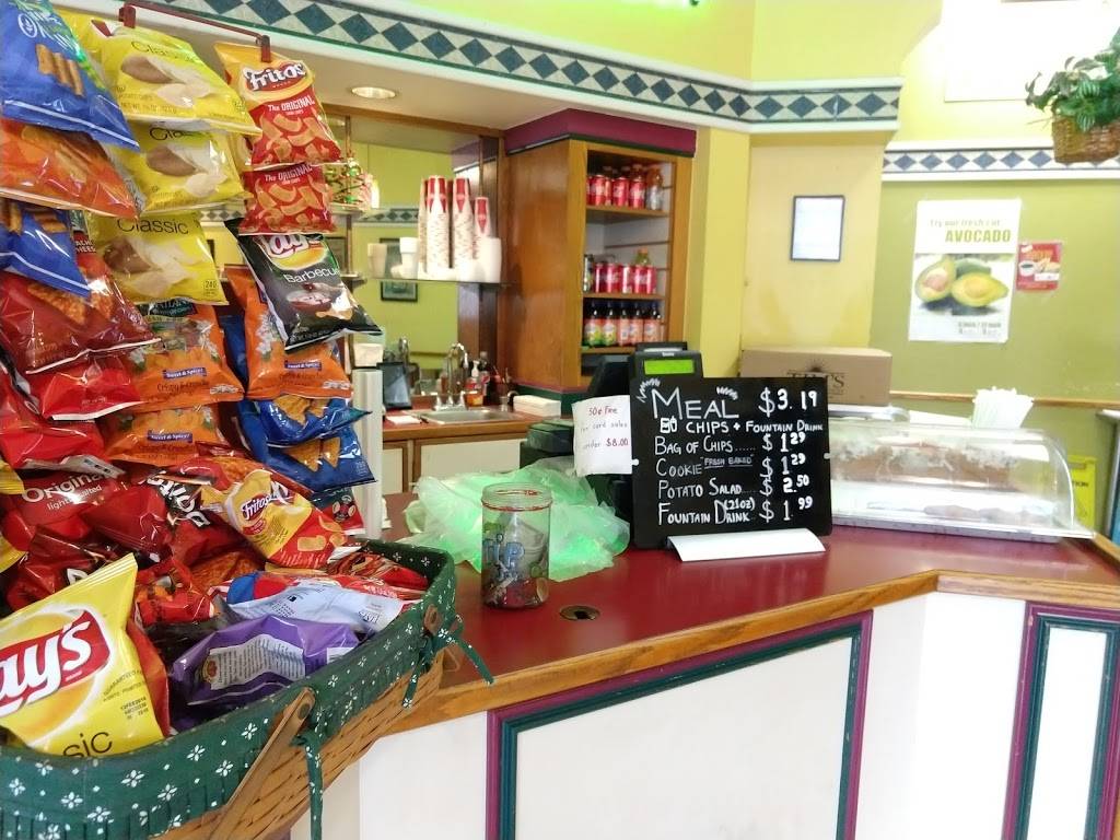 Sarduccis Specialty Subs | restaurant | 955 6th St South, Kirkland, WA 98033, USA | 4258278253 OR +1 425-827-8253