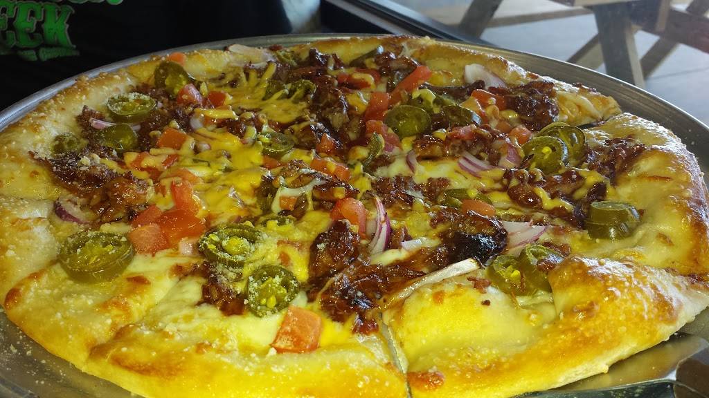 Don Tomassos Italian & American Kitchen | restaurant | 123 W Wyandot Ave, Upper Sandusky, OH 43351, USA | 4192940500 OR +1 419-294-0500