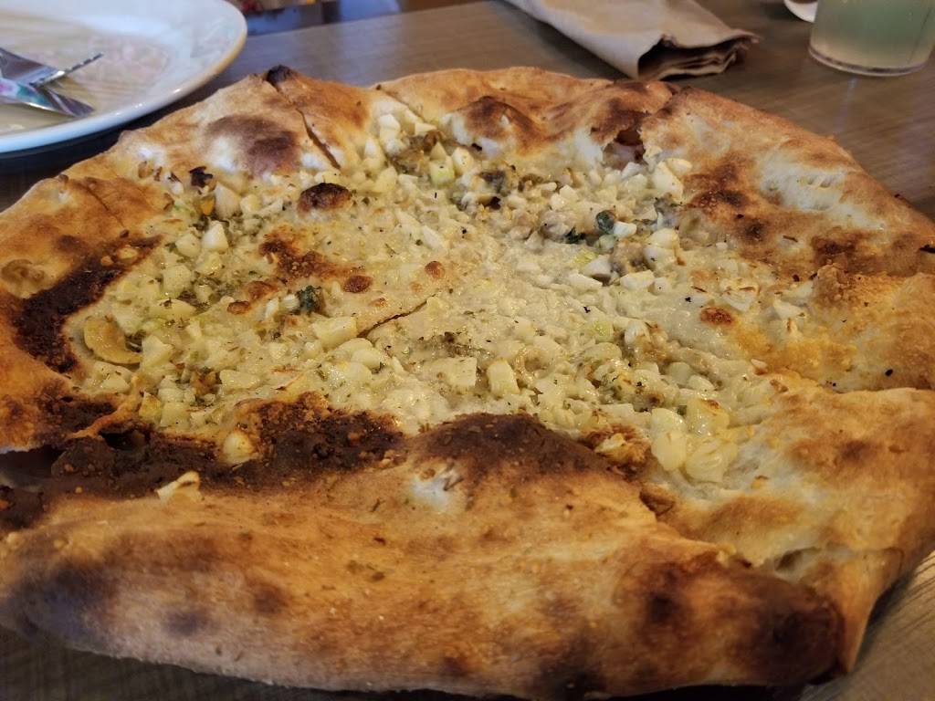 Flatbread Company | restaurant | 500 Evergreen Way, South Windsor, CT 06074, USA | 8606481111 OR +1 860-648-1111