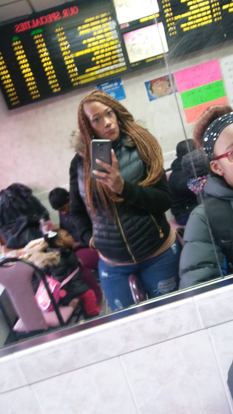 Dragon Garden | restaurant | 3178 Bainbridge Ave, Bronx, NY 10467, USA | 7186523137 OR +1 718-652-3137