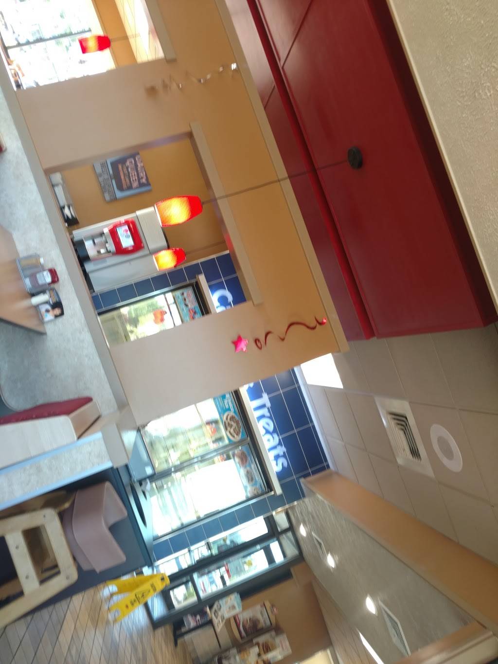 Dairy Queen Grill & Chill | restaurant | 100 S Foster Dr, Saukville, WI 53080, USA | 2622849912 OR +1 262-284-9912