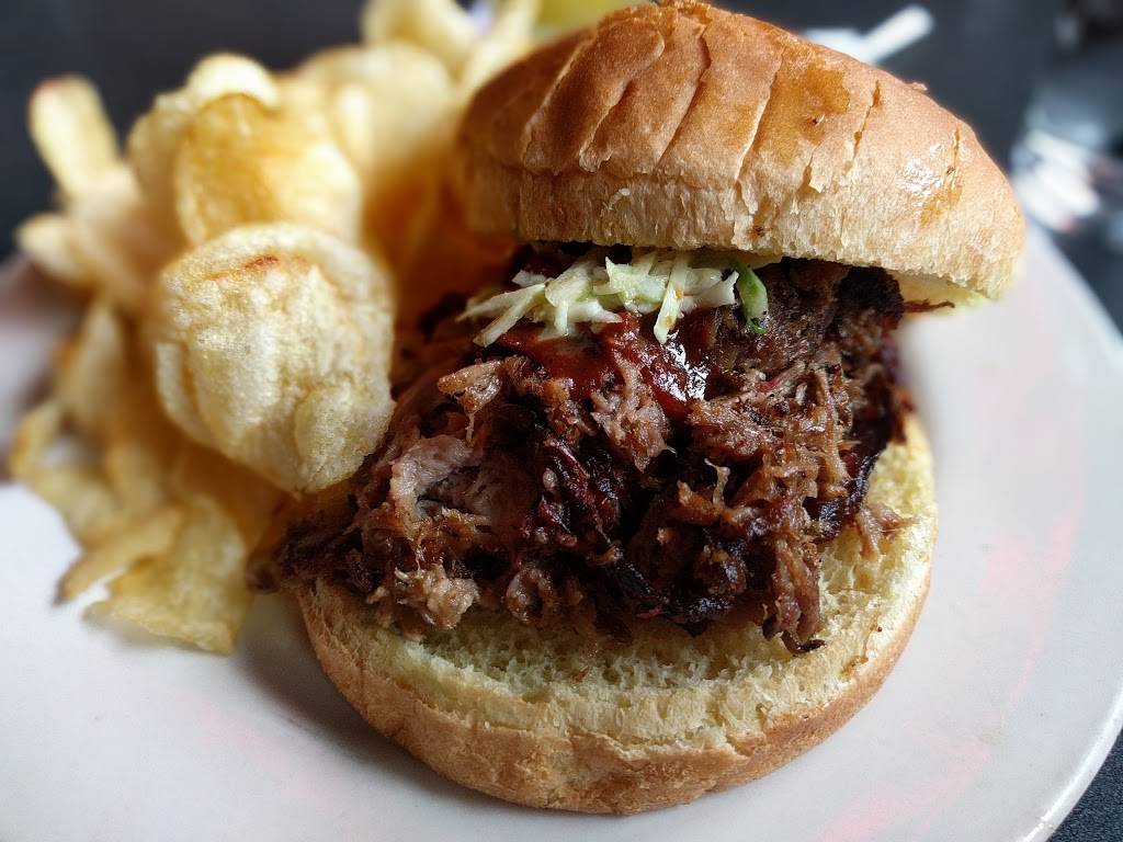 Riverfront Barbeque & Grille | restaurant | 300 Water St, Augusta, ME 04330, USA | 2076228899 OR +1 207-622-8899