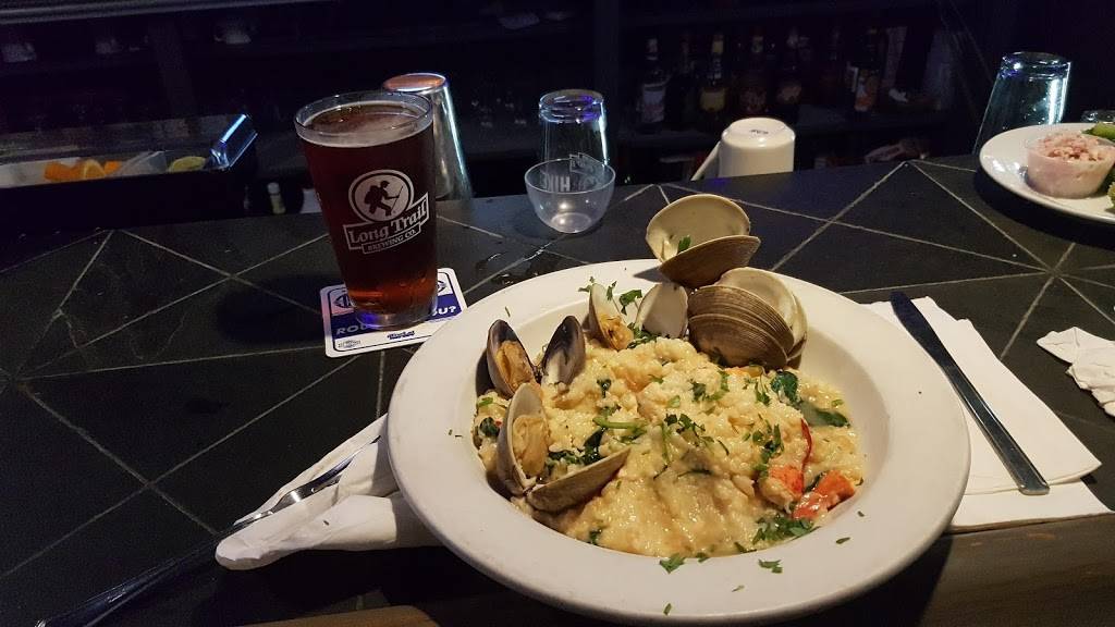 Bishop Hill Tavern | restaurant | 2868 Hartford Ave, Johnston, RI 02919, USA | 4019340097 OR +1 401-934-0097