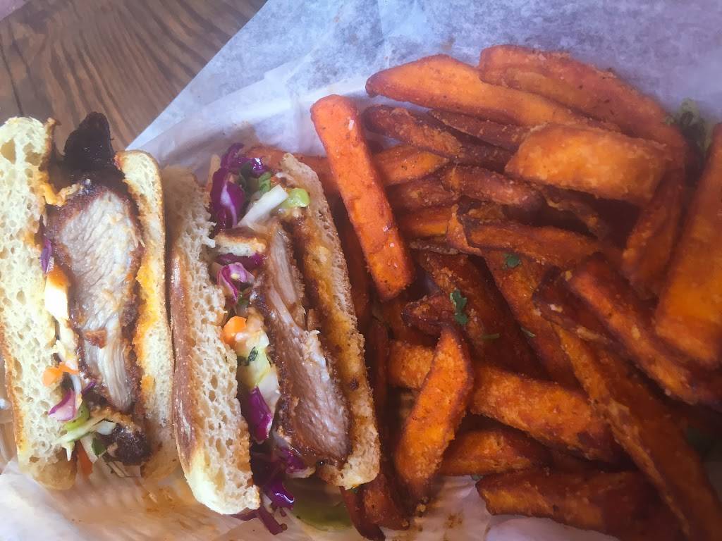 The Brooklyn Tree | restaurant | 188 Montrose Ave, Brooklyn, NY 11206, USA | 9179090307 OR +1 917-909-0307