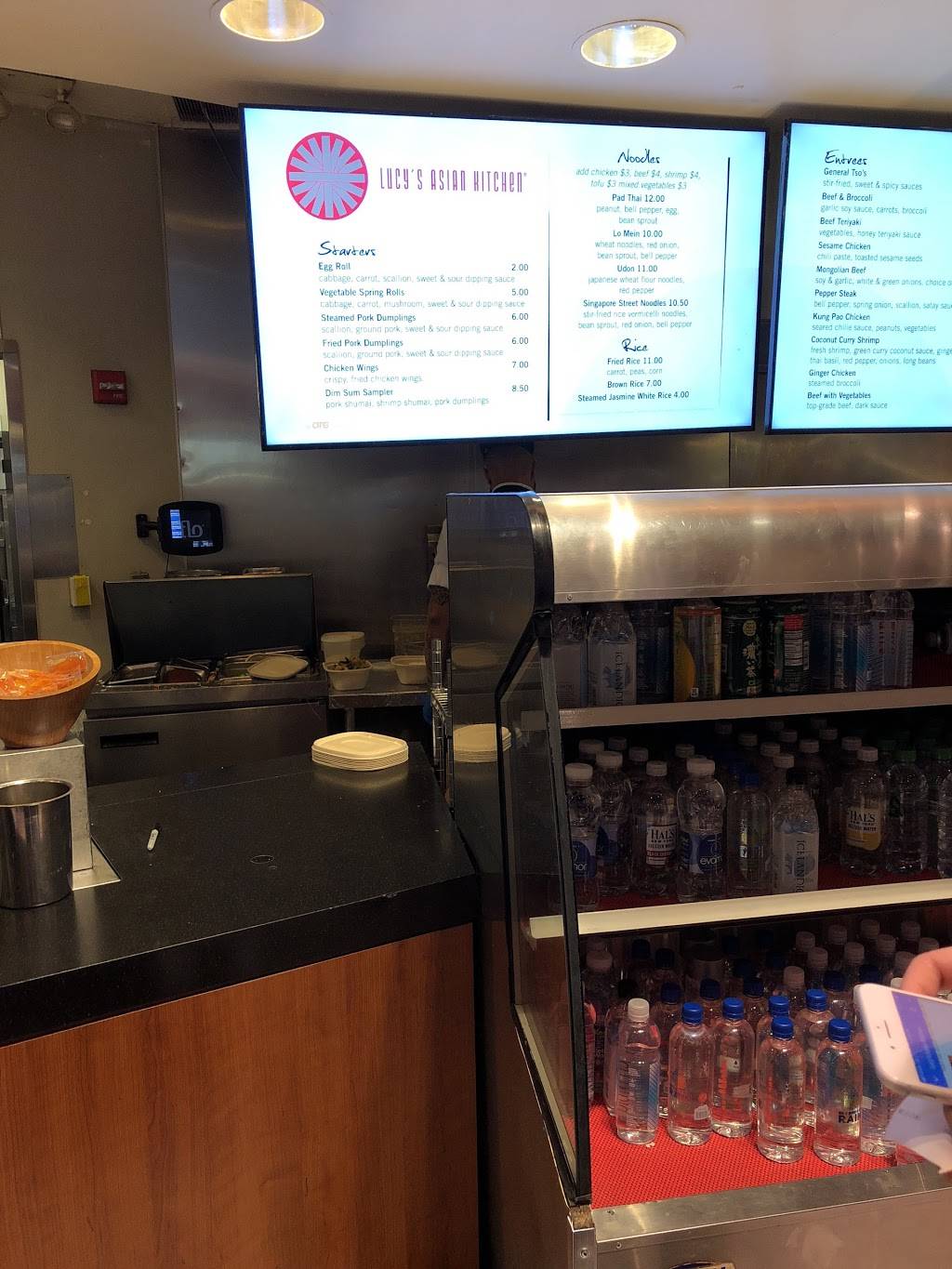 Lucys Asian Kitchen | restaurant | Terminal 5, John F. Kennedy International Airport, Jamaica, NY 11430, USA | 7186566210 OR +1 718-656-6210