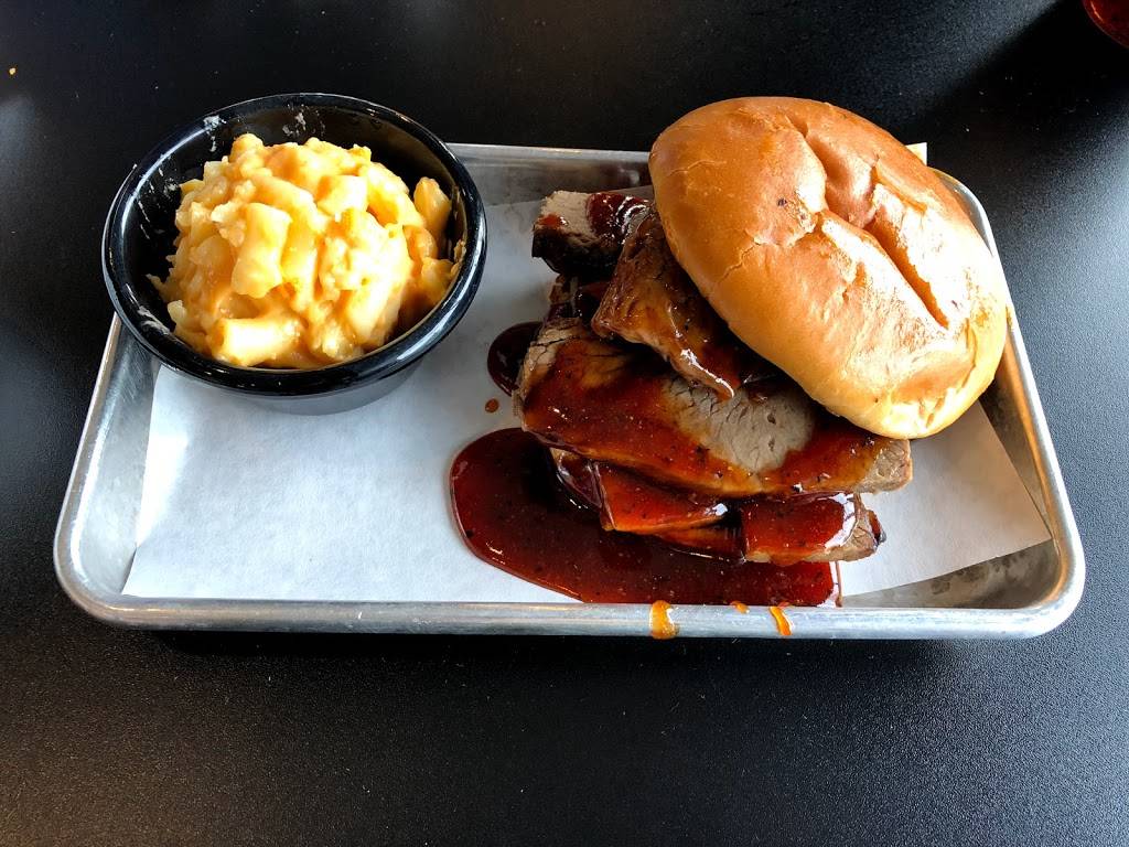 Rackz BBQ | restaurant | 5790 E Main St suite 140, Carmel, IN 46033, USA | 3176887290 OR +1 317-688-7290