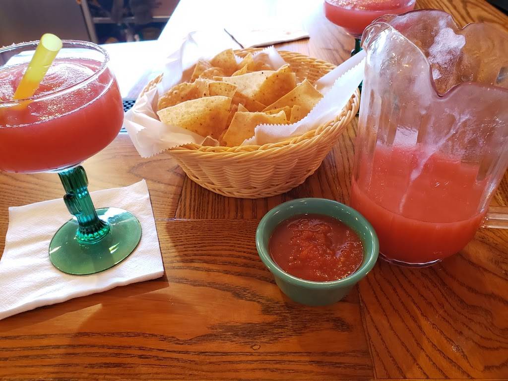 La Fuente Restaurant | restaurant | 4571, 9155 W Bluemound Rd, Milwaukee, WI 53226, USA | 4147719900 OR +1 414-771-9900