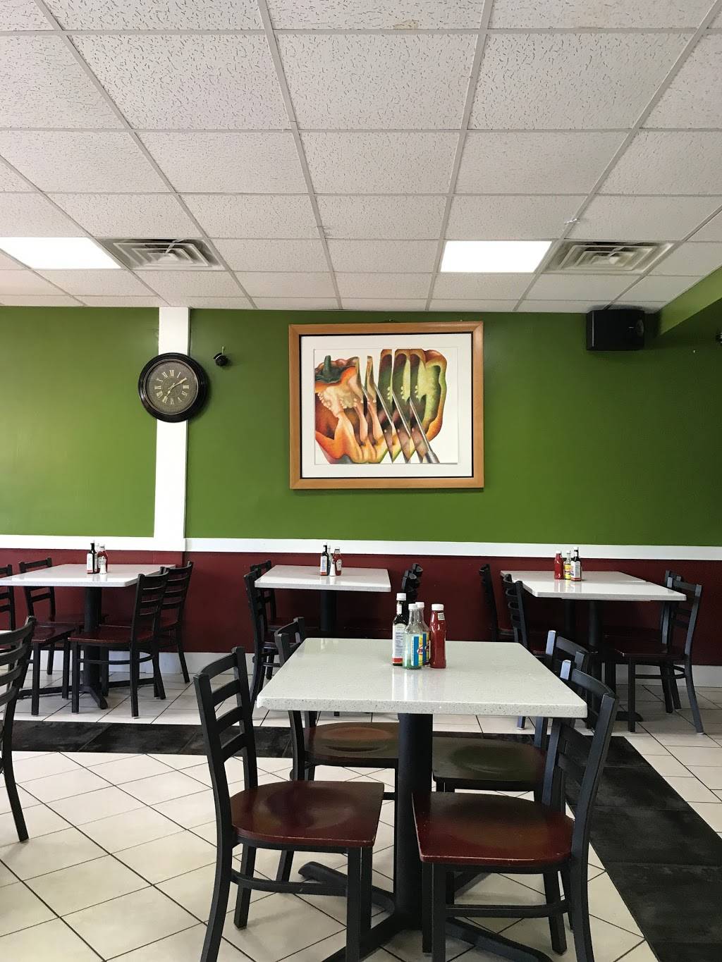 Corinto Restaurant | restaurant | 7611 Marlboro Pike, District Heights, MD 20747, USA | 2405325446 OR +1 240-532-5446