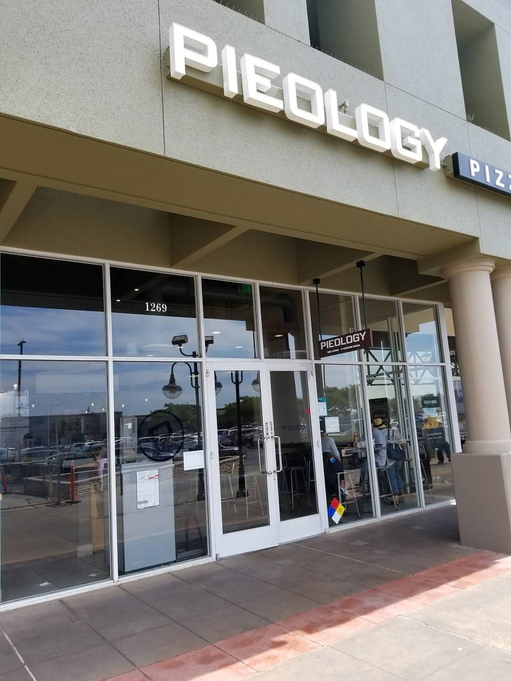 Pieology Pizzeria, San Leandro, CA | restaurant | MARINA SQUARE, 1269 Marina Blvd, San Leandro, CA 94577, USA | 5103573918 OR +1 510-357-3918
