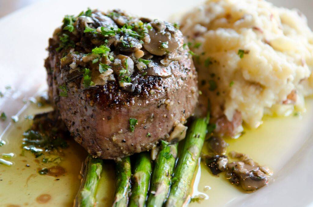 Johns Place | restaurant | 2945 Matthews Weddington Rd, Matthews, NC 28104, USA | 7048471560 OR +1 704-847-1560