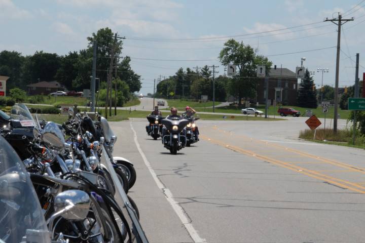 Crowbar Restaurant & Lounge | restaurant | 209 IN-135, Trafalgar, IN 46181, USA | 3178784030 OR +1 317-878-4030