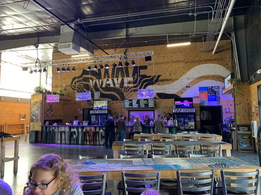 Wave | restaurant | 650 E 2nd St N, Wichita, KS 67202, USA | 3162605141 OR +1 316-260-5141