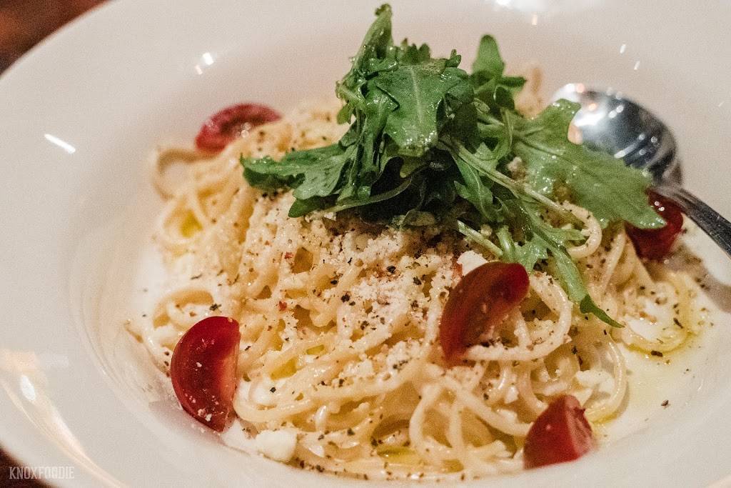 Cappuccinos | restaurant | 7316 Kingston Pike, Knoxville, TN 37919, USA | 8656733422 OR +1 865-673-3422