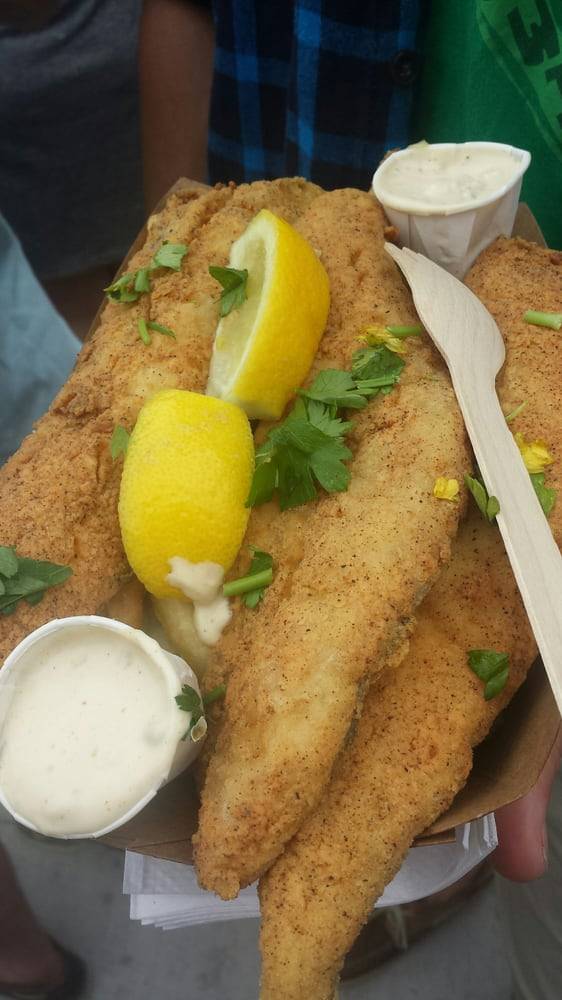 Handsome Hanks | restaurant | 1904 Surf Ave, Brooklyn, NY 11224, USA | 6465042187 OR +1 646-504-2187